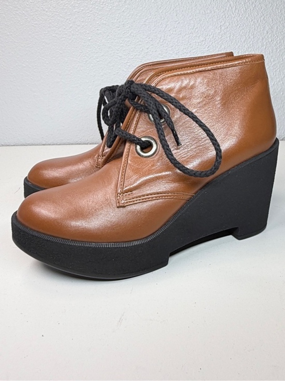 Robert Clergerie Paris Brown Leather Platform Wedge Ankle Boots women Size 8